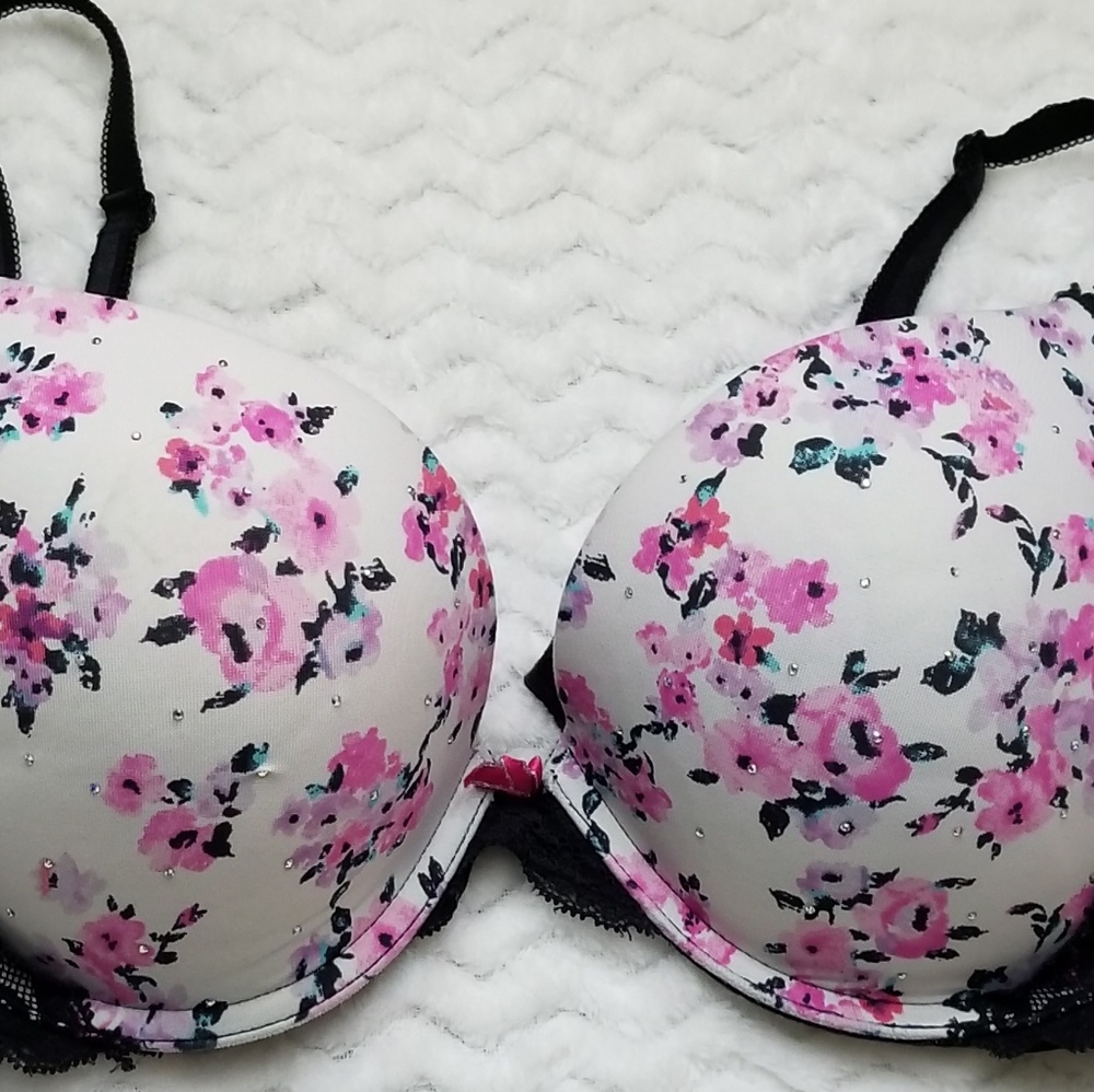 Victoria's Secret Dream Angels Push-Up Bra 38C
